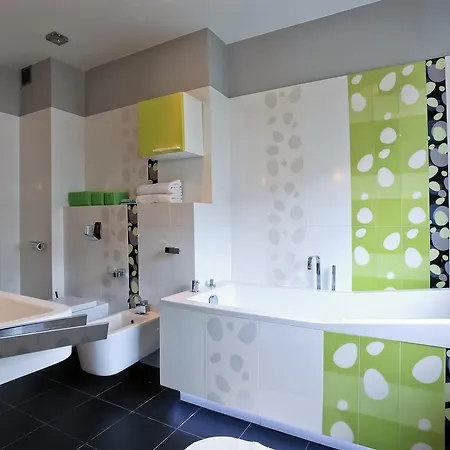 Aquatic Happy Hours Apartment *